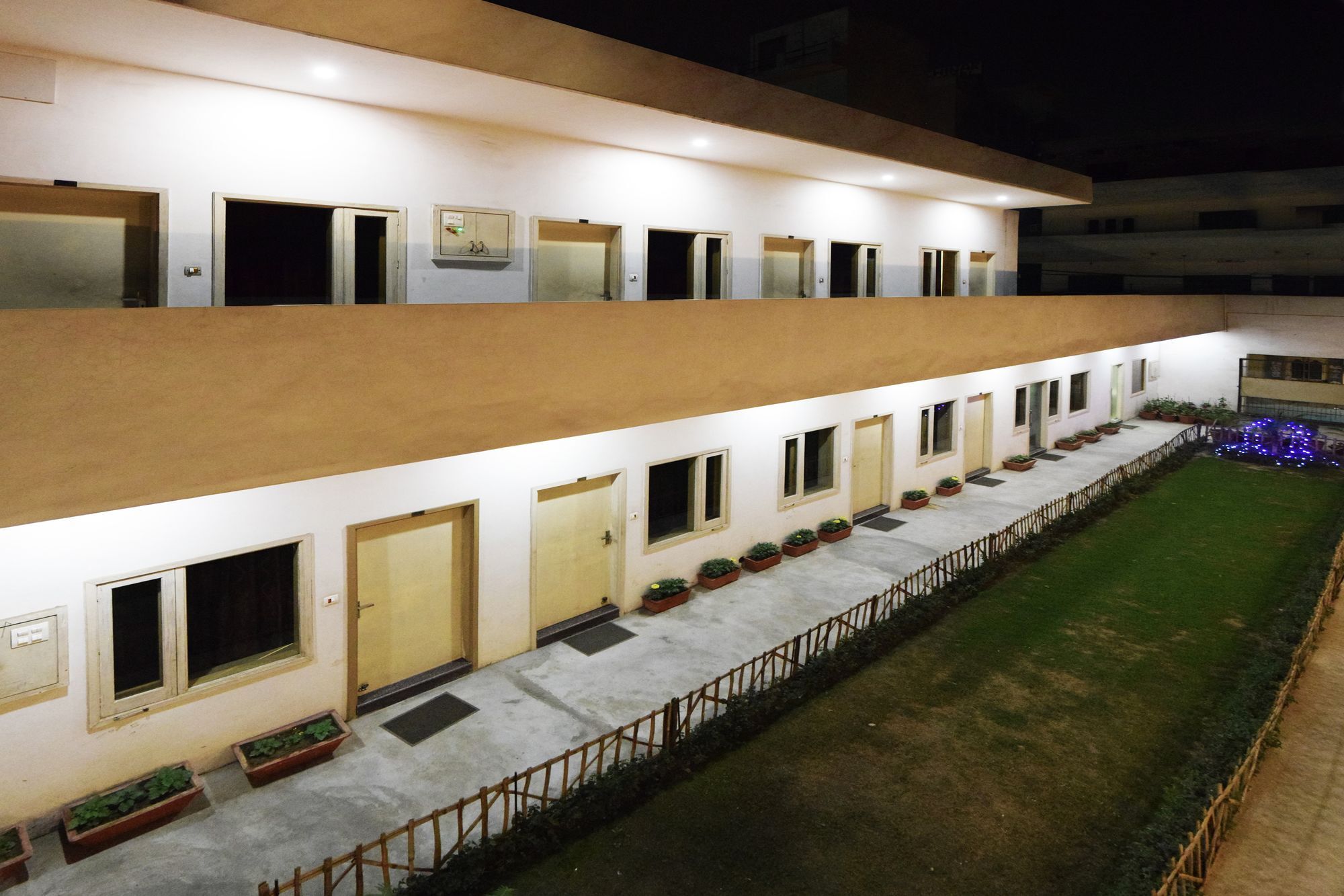 Hotel Palace Amritsar Esterno foto