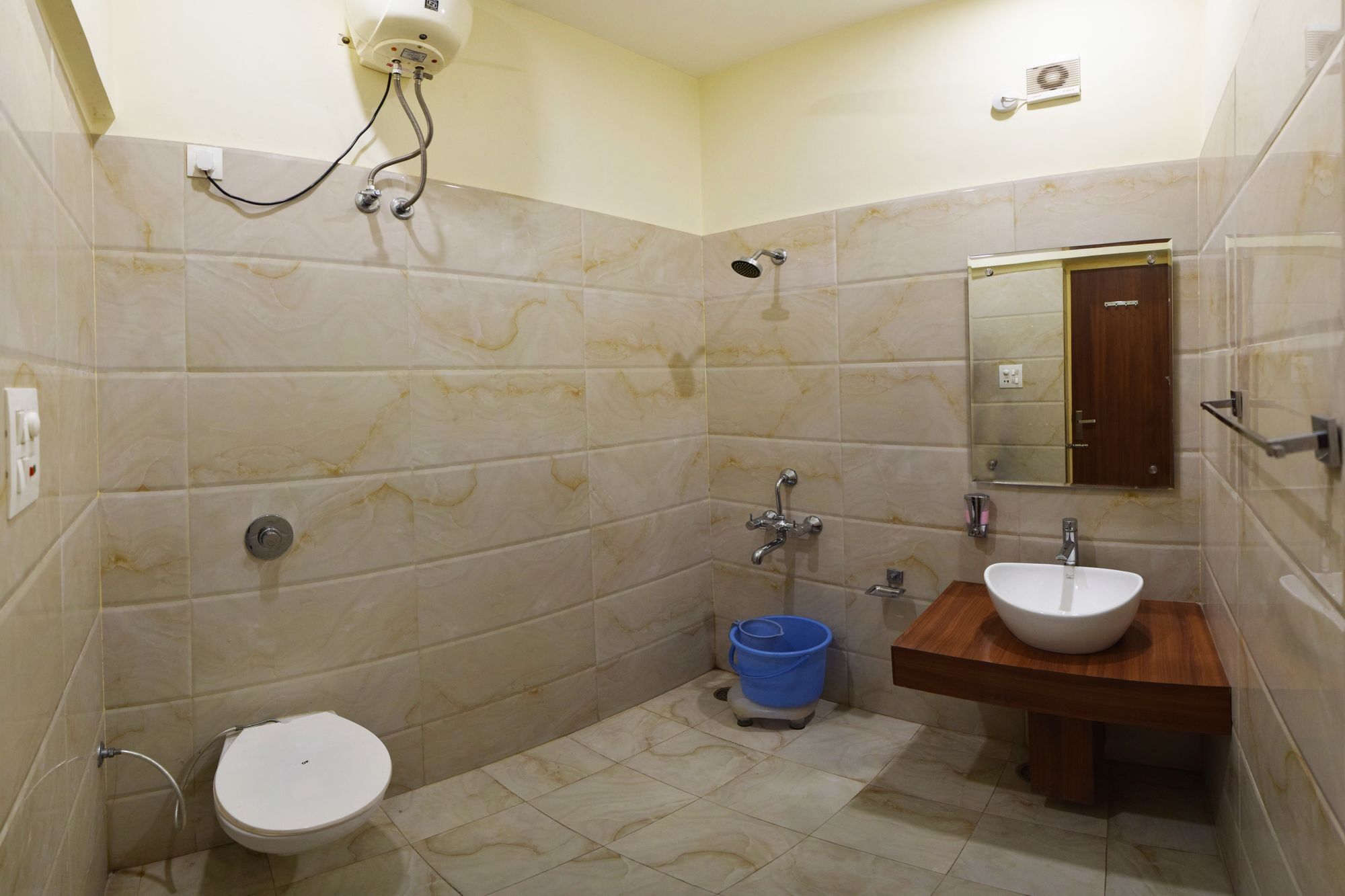 Hotel Palace Amritsar Esterno foto