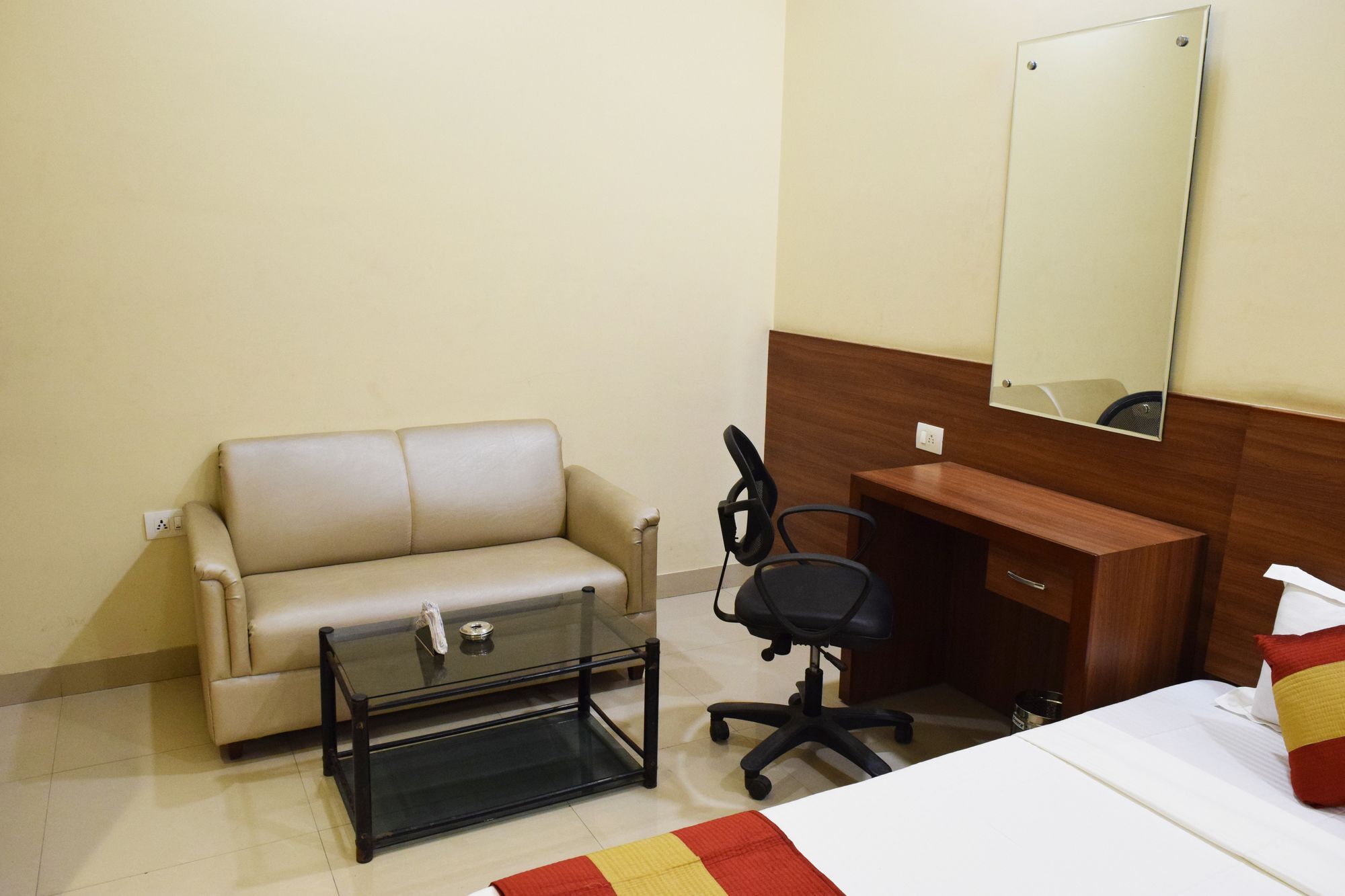 Hotel Palace Amritsar Esterno foto